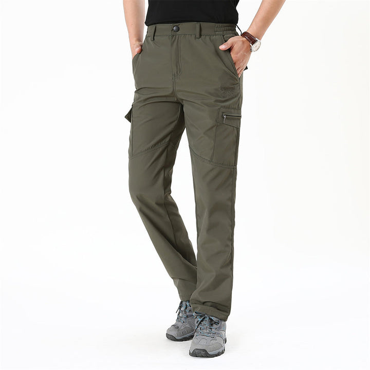 James™ | Classic Cargo Pants