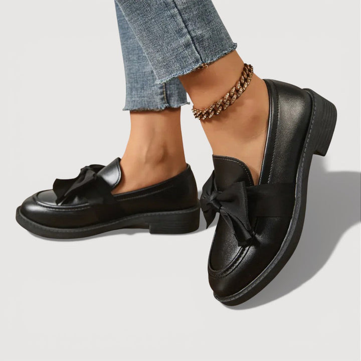 MAERYL – BOW DETAIL LOAFERS